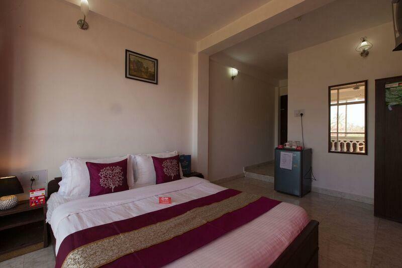 La Vaiencia Beach Resort, Morjim Buitenkant foto